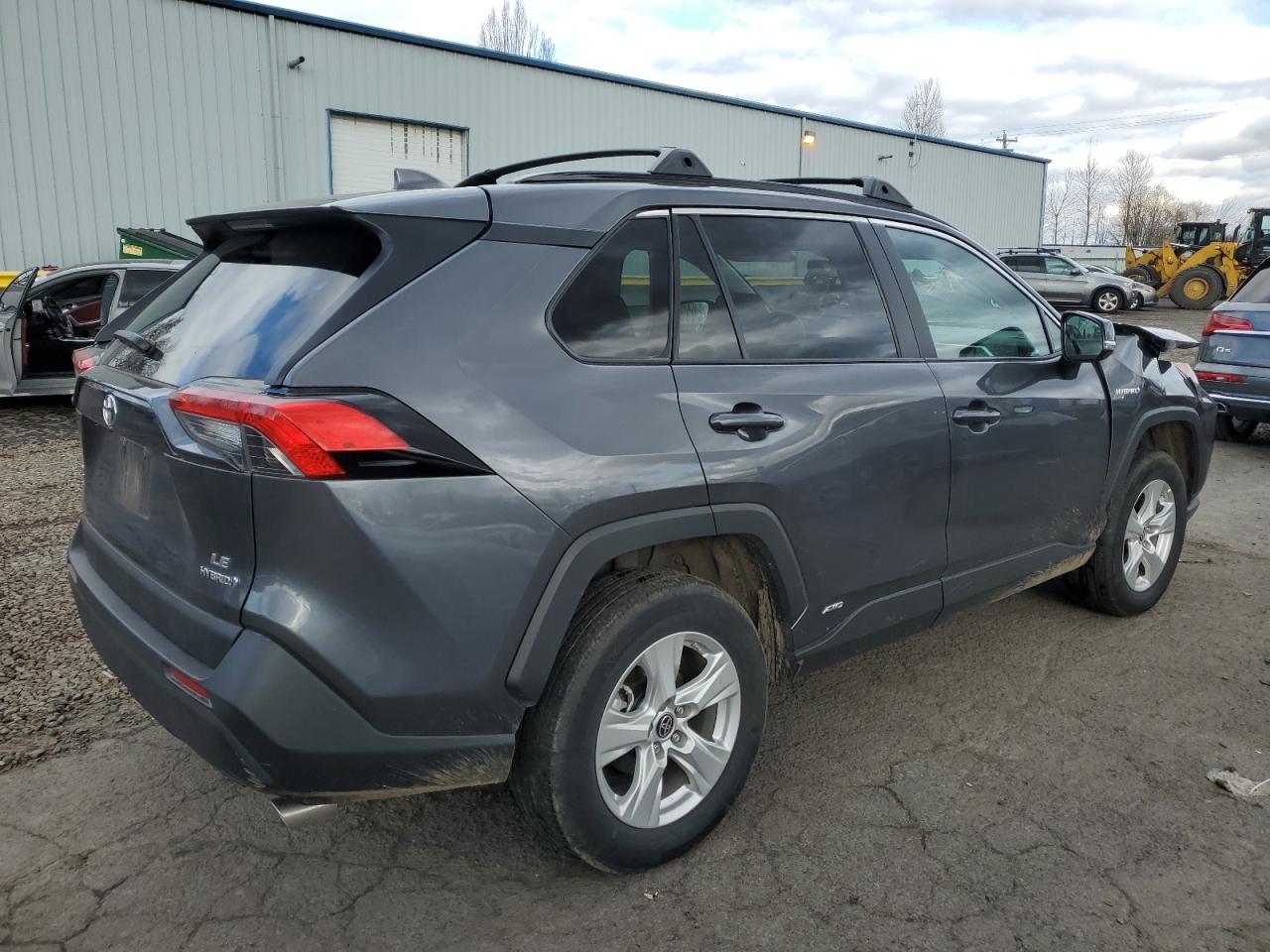 2021 Toyota RAV 4 - Image 3