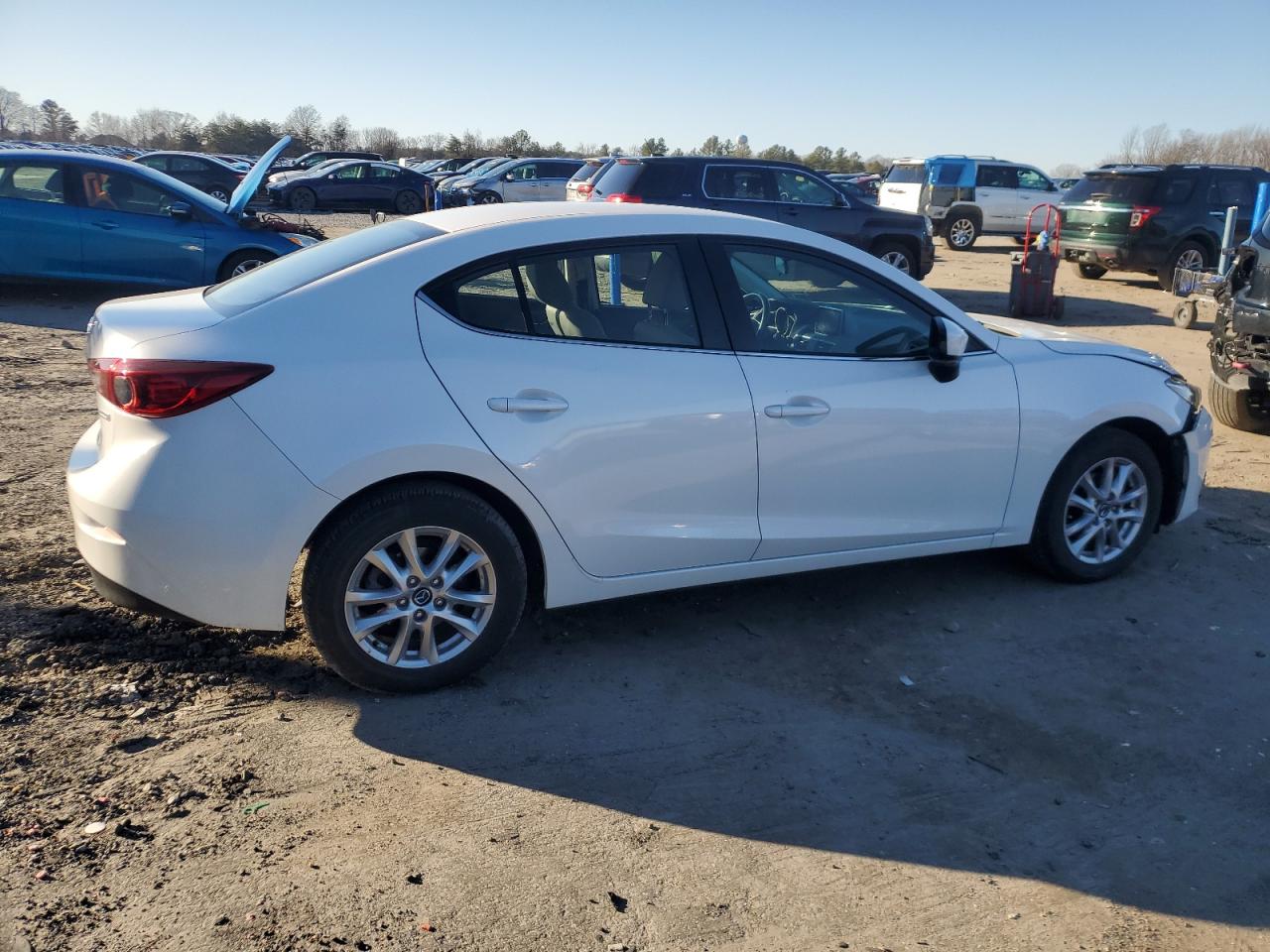2016 Mazda 3 - Image 3
