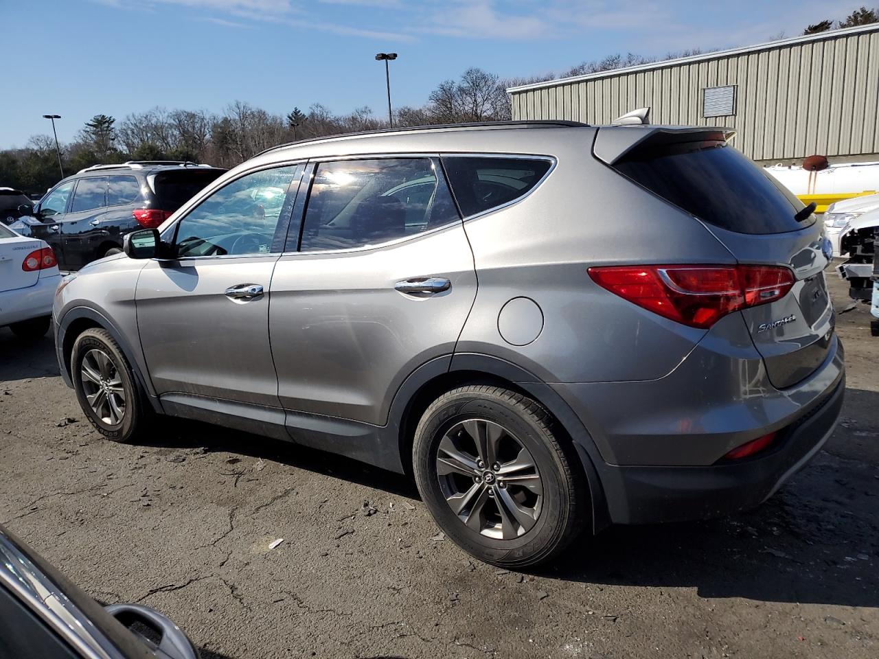 2014 Hyundai Santa Fe - Image 2