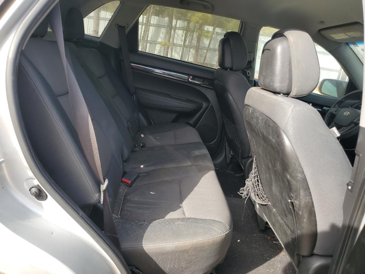 2013 Kia Sorento - Image 11