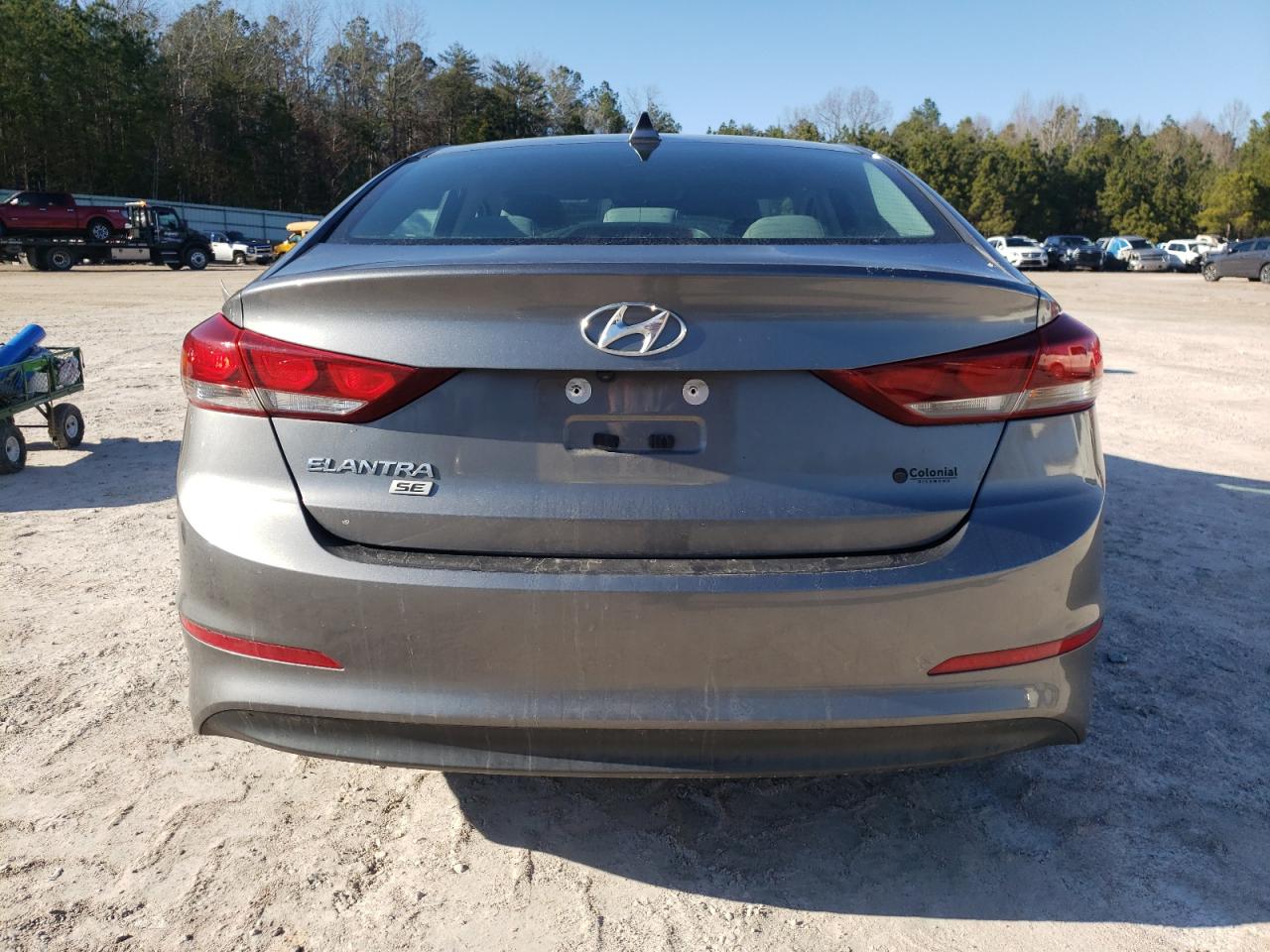 2018 Hyundai Elantra - Image 6