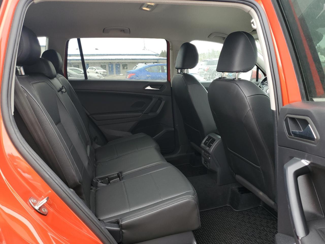 2019 Volkswagen Tiguan - Image 11