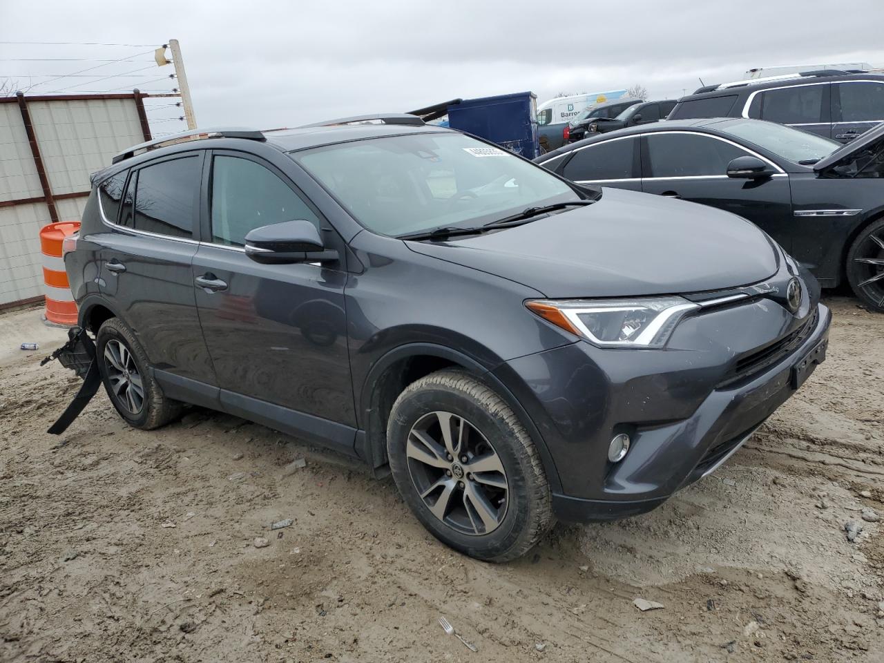 2018 Toyota RAV 4 - Image 4
