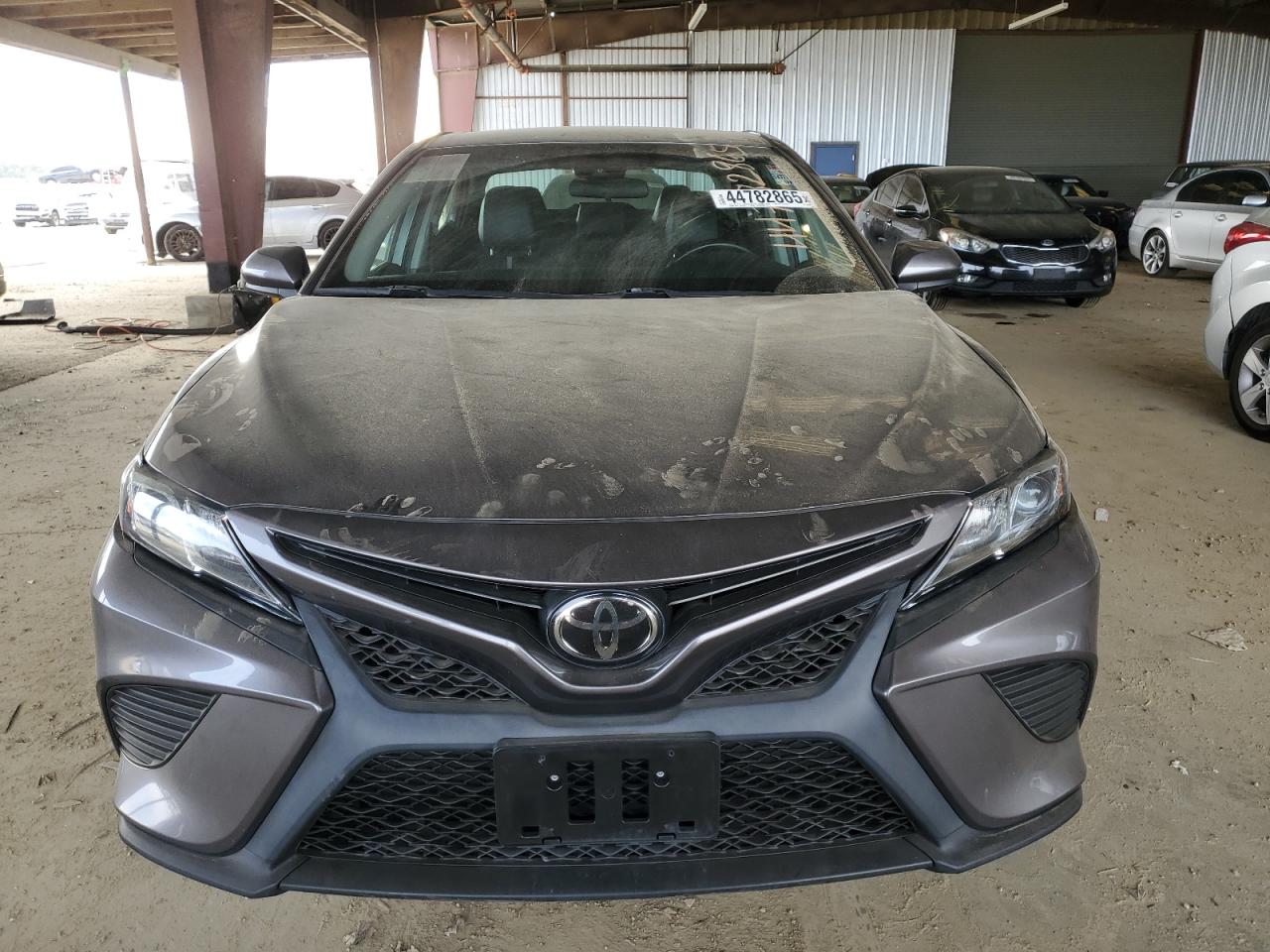 2018 Toyota Camry - Image 5