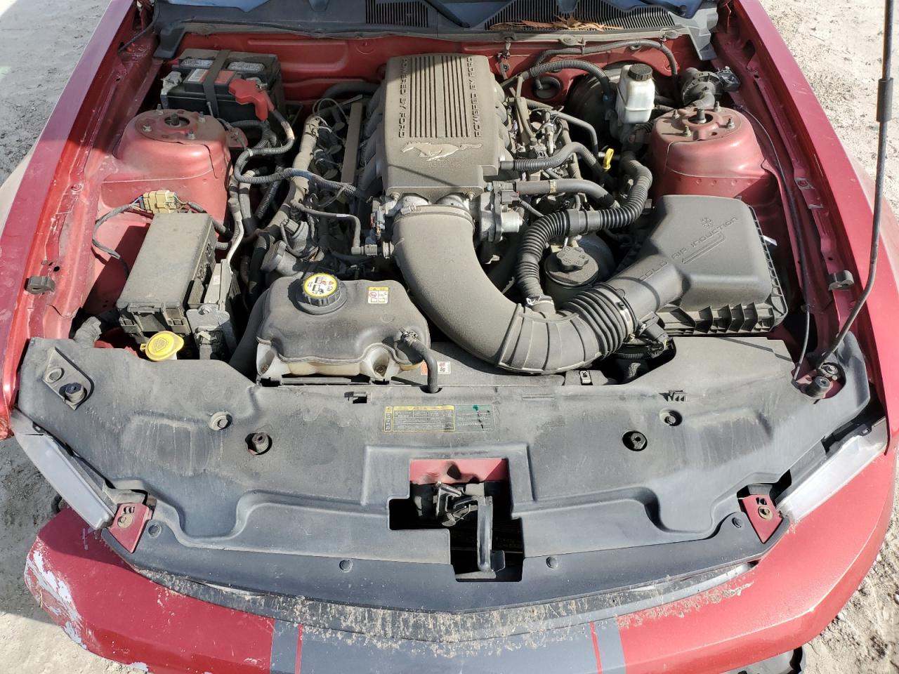 2010 Ford Mustang - Image 12
