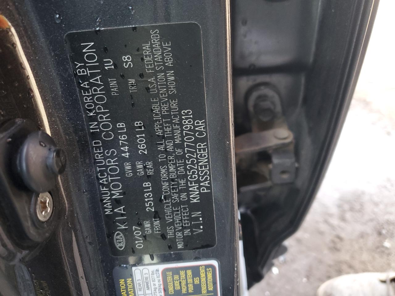 2007 Kia Rondo - Image 12