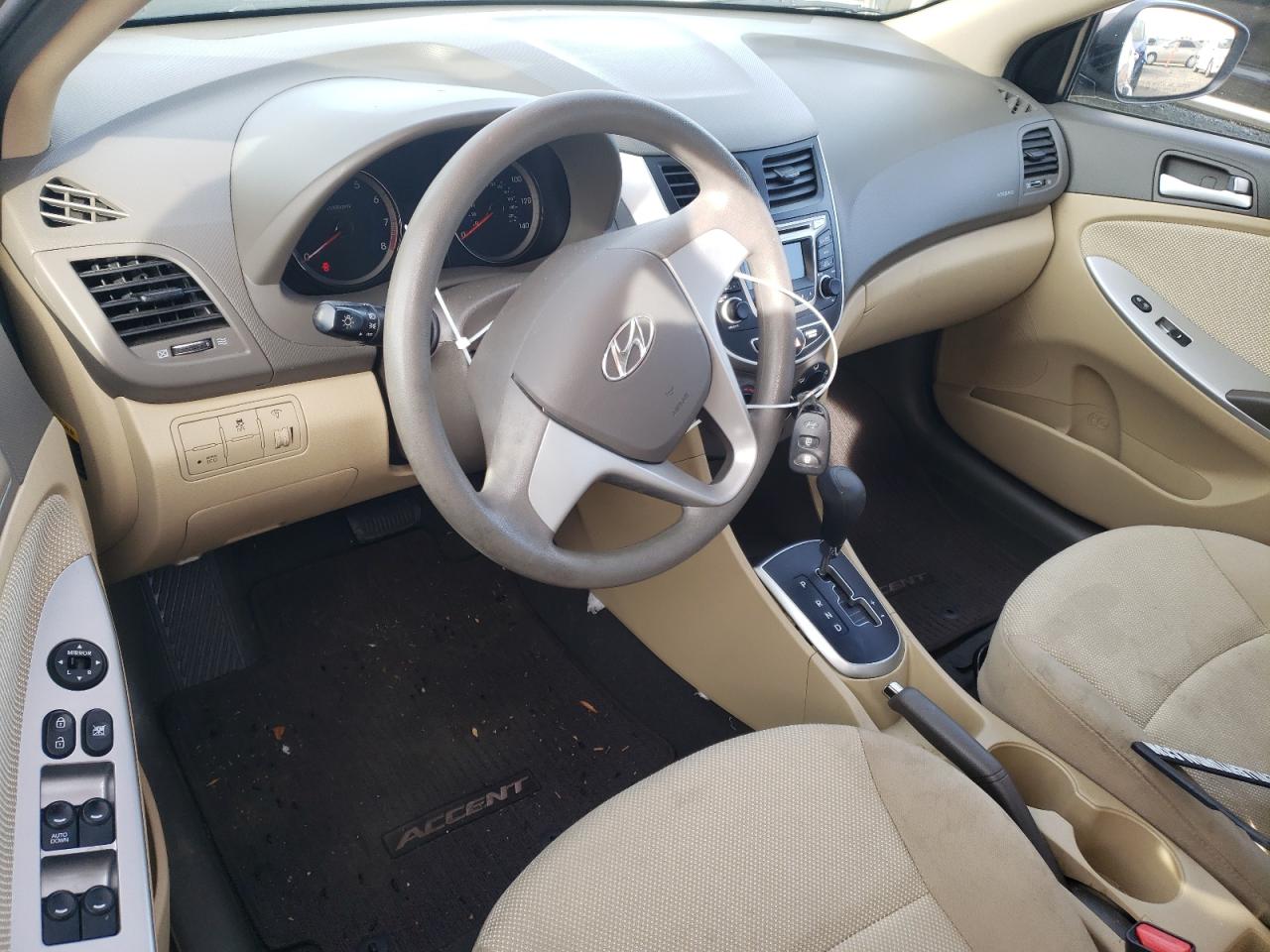 2014 Hyundai Accent - Image 8