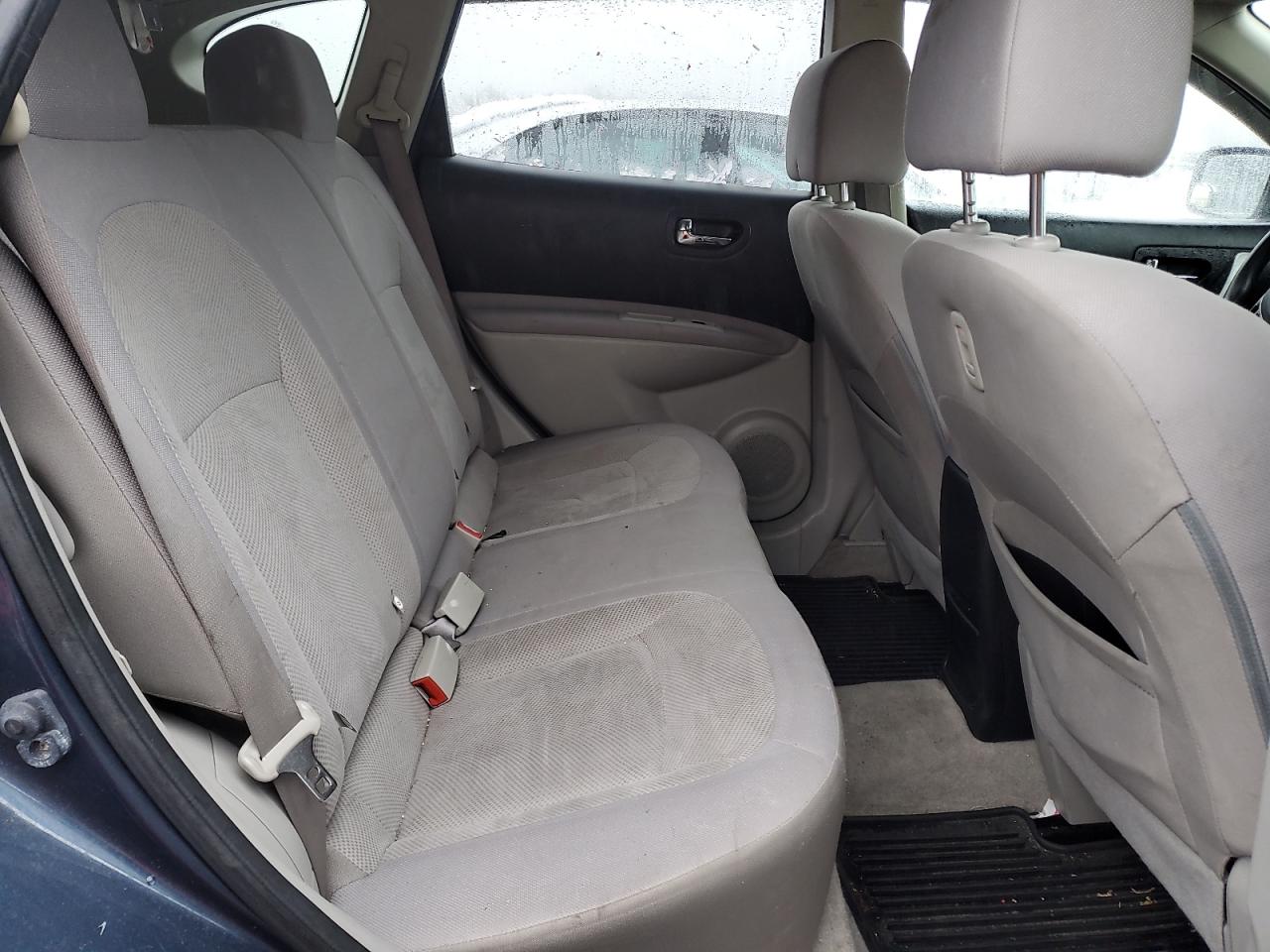 2013 Nissan Rogue - Image 11