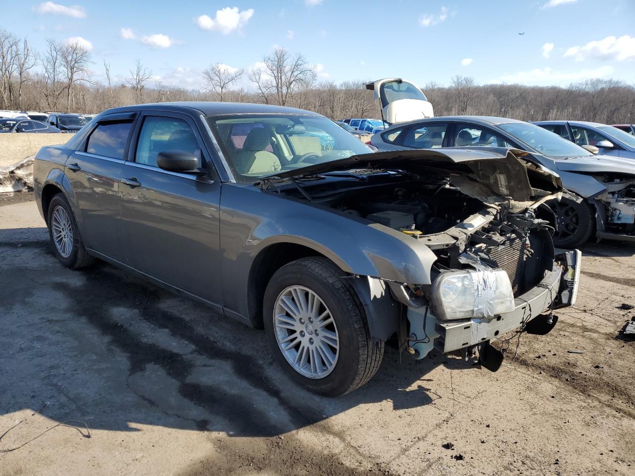 2009 Chrysler 300 - Image 4