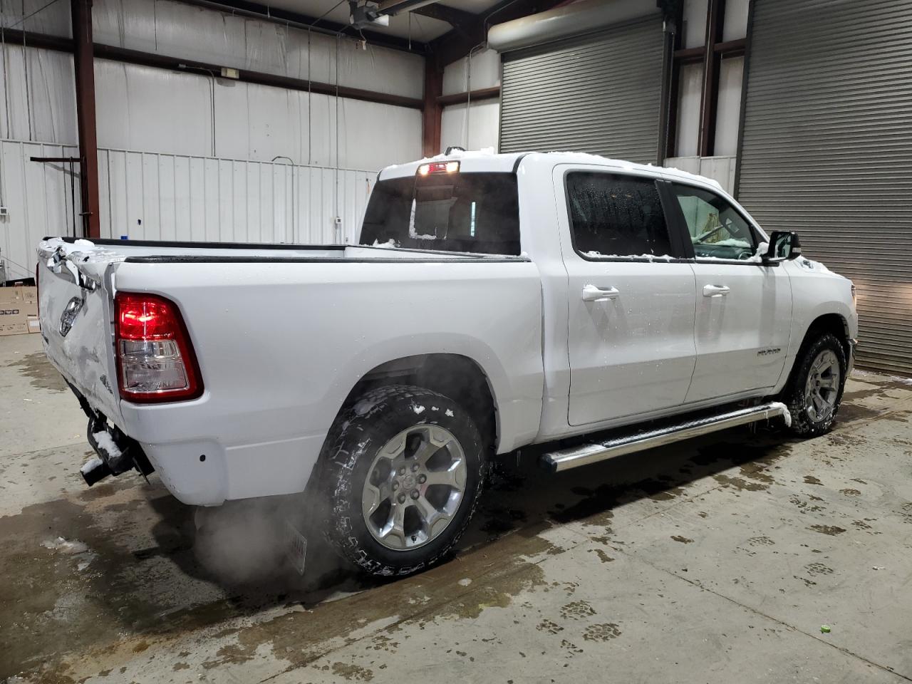 2022 RAM 1500 - Image 3