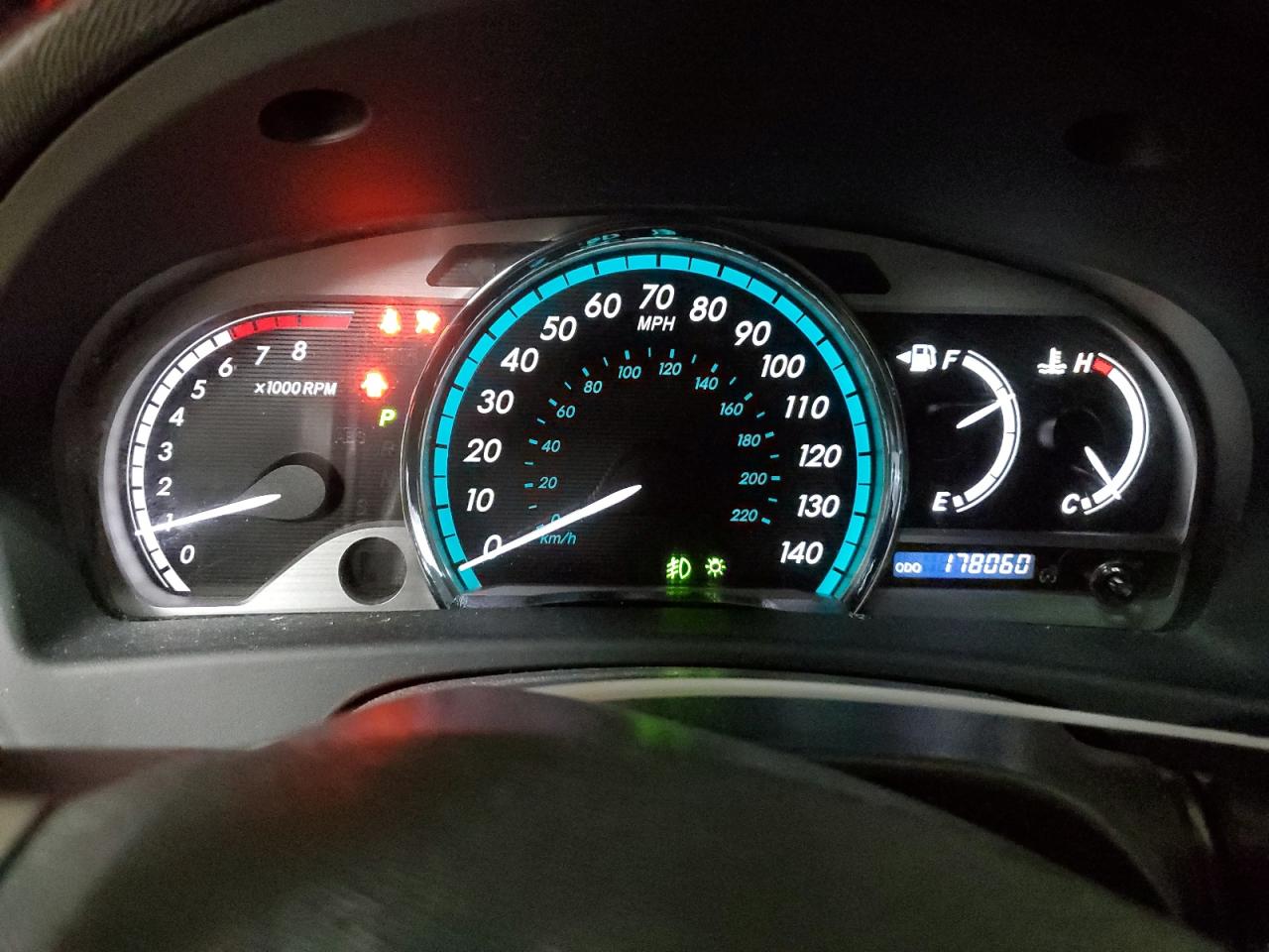 2010 Toyota Venza - Image 9