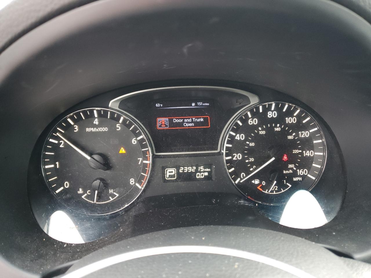 2015 Nissan Altima - Image 9