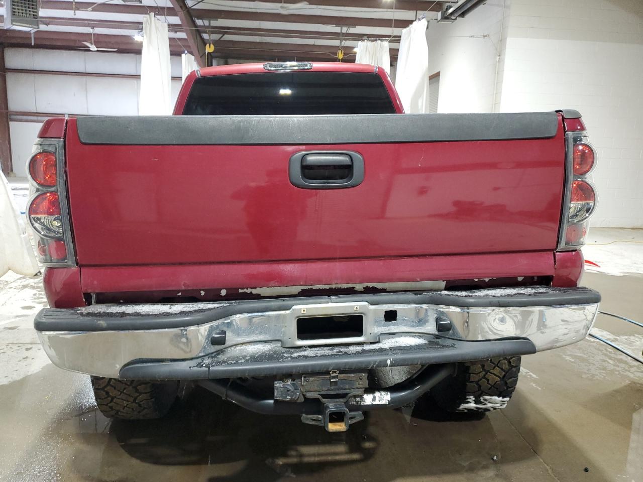 2004 Chevrolet Silverado - Image 6