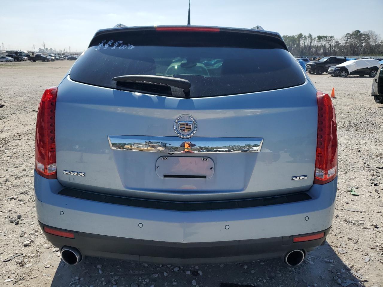 2014 Cadillac SRX - Image 6