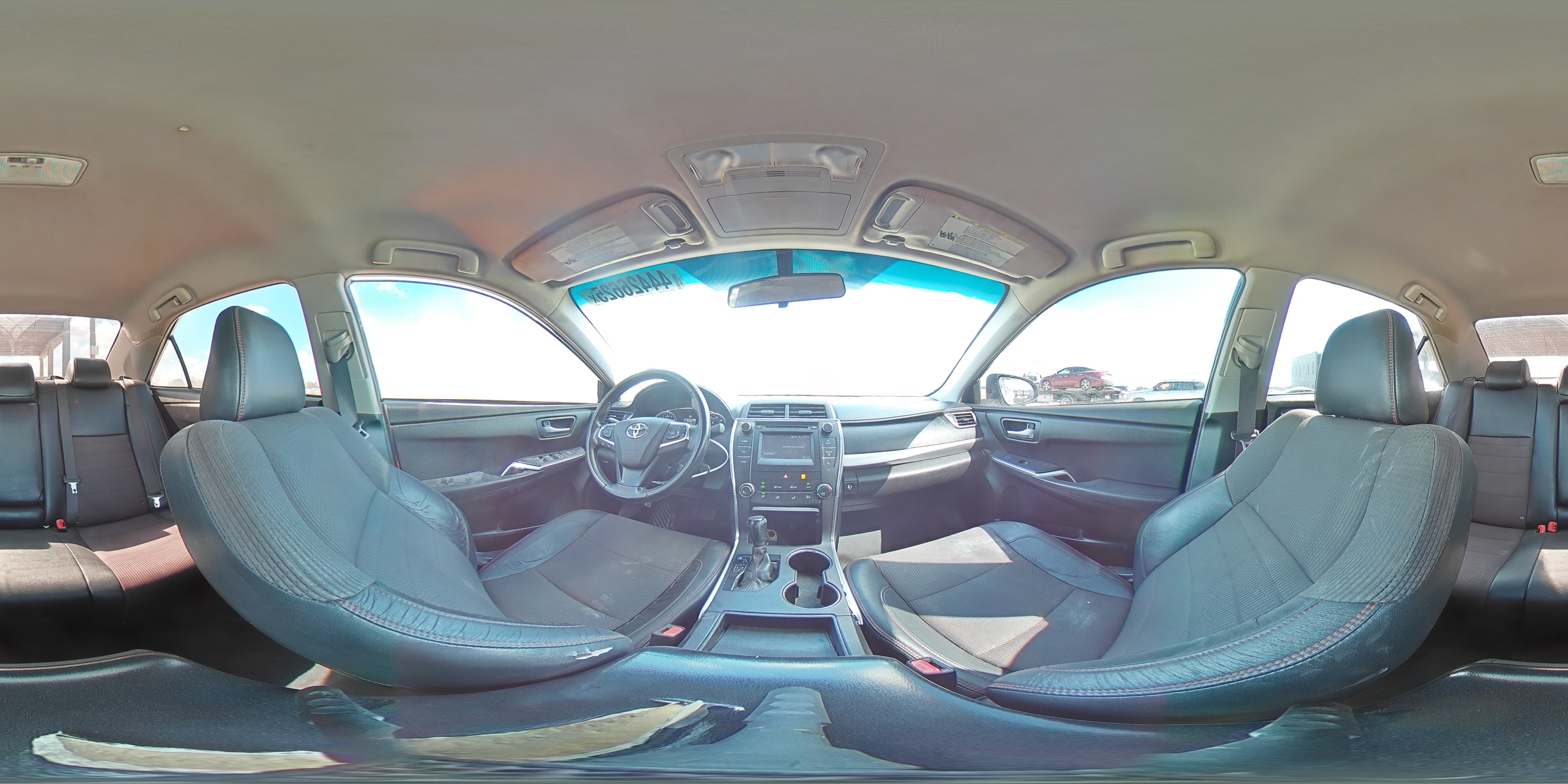 2016 Toyota Camry - Image 14