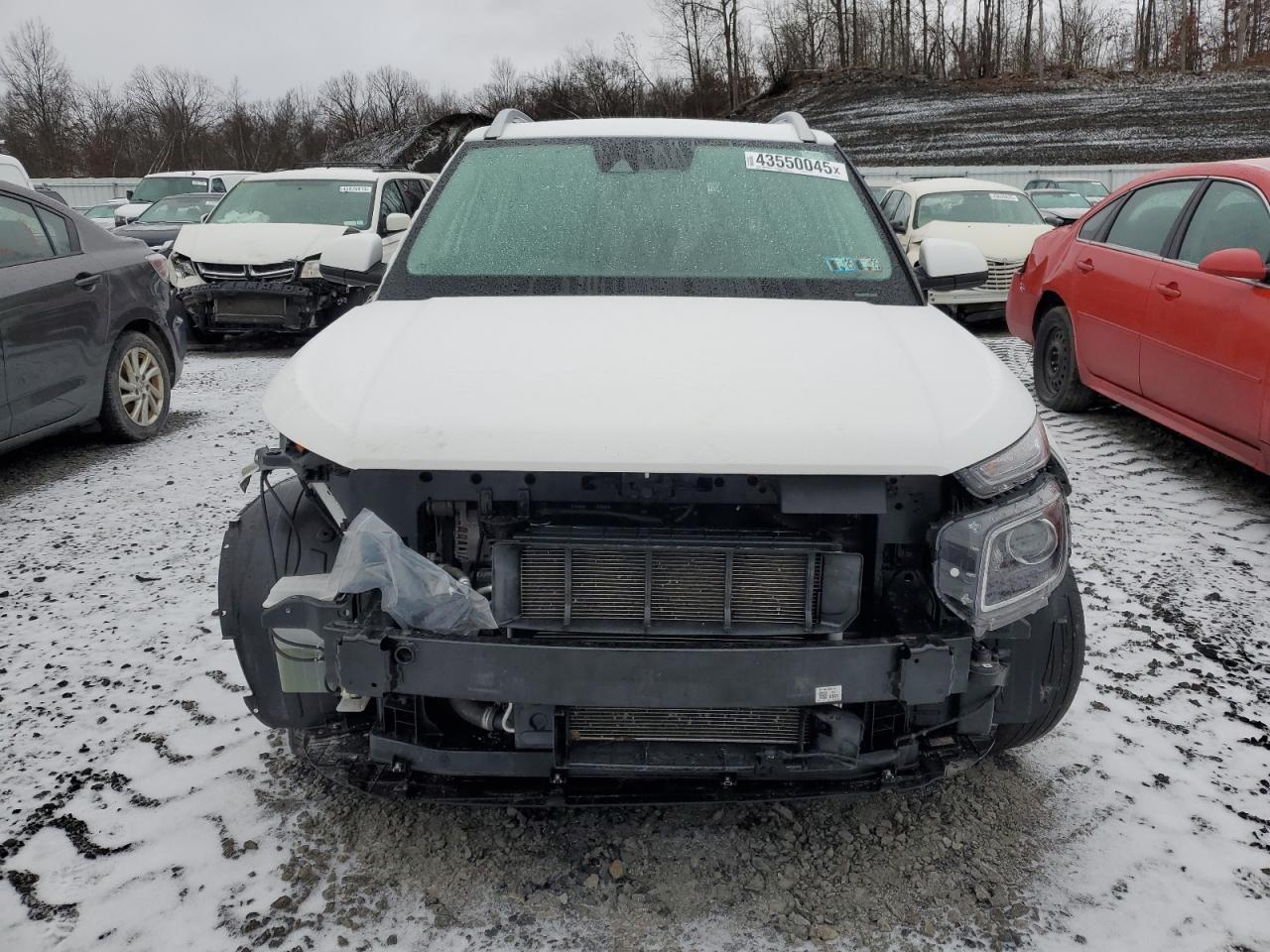 2021 Hyundai Venue - Image 5