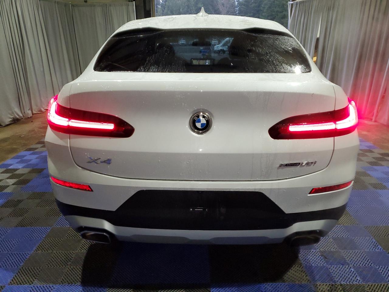 2024 BMW X4 - Image 6