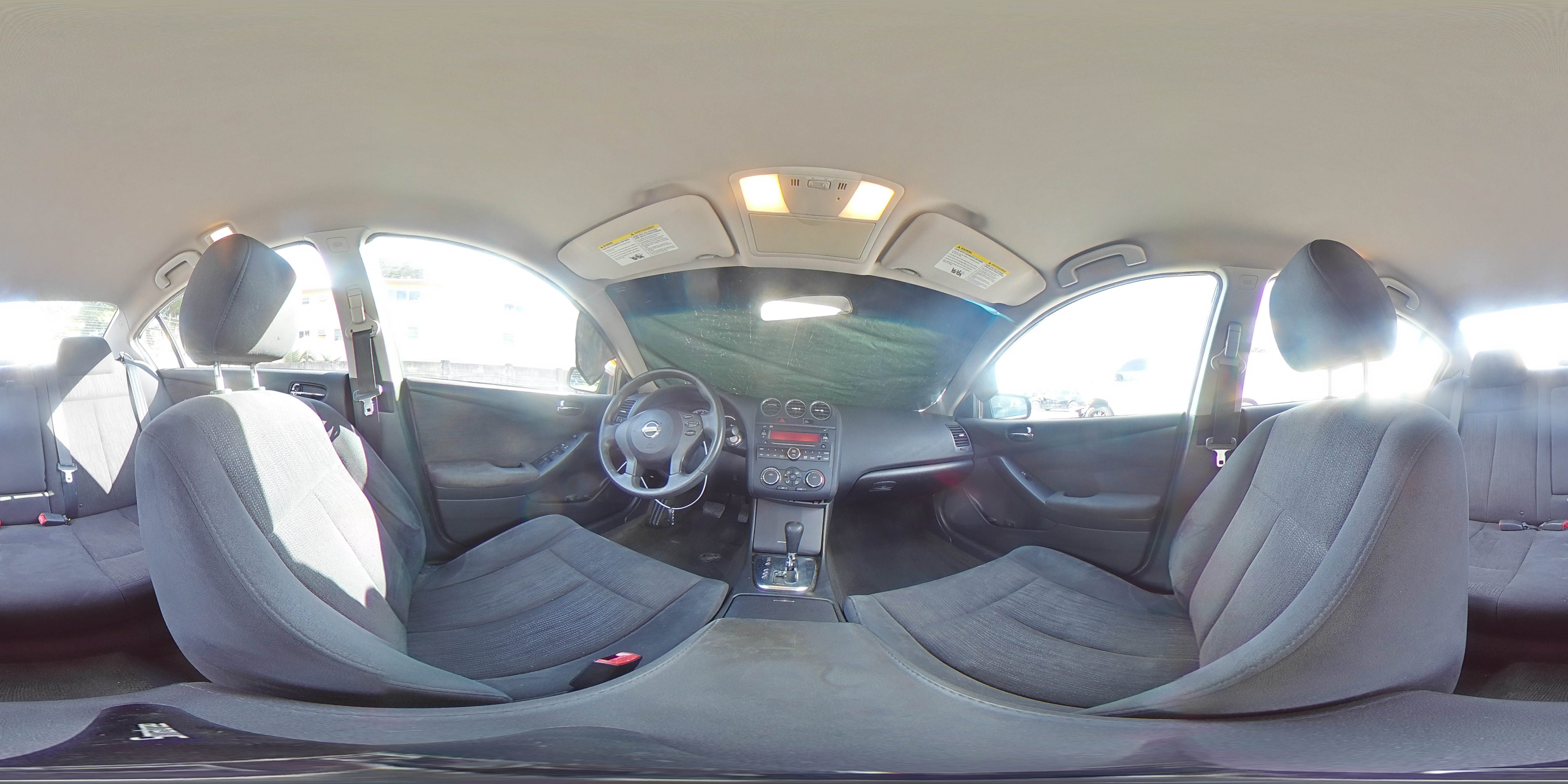 2012 Nissan Altima - Image 12