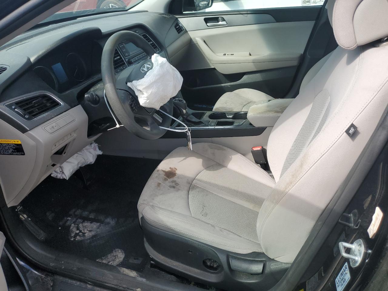 2015 Hyundai Sonata - Image 7