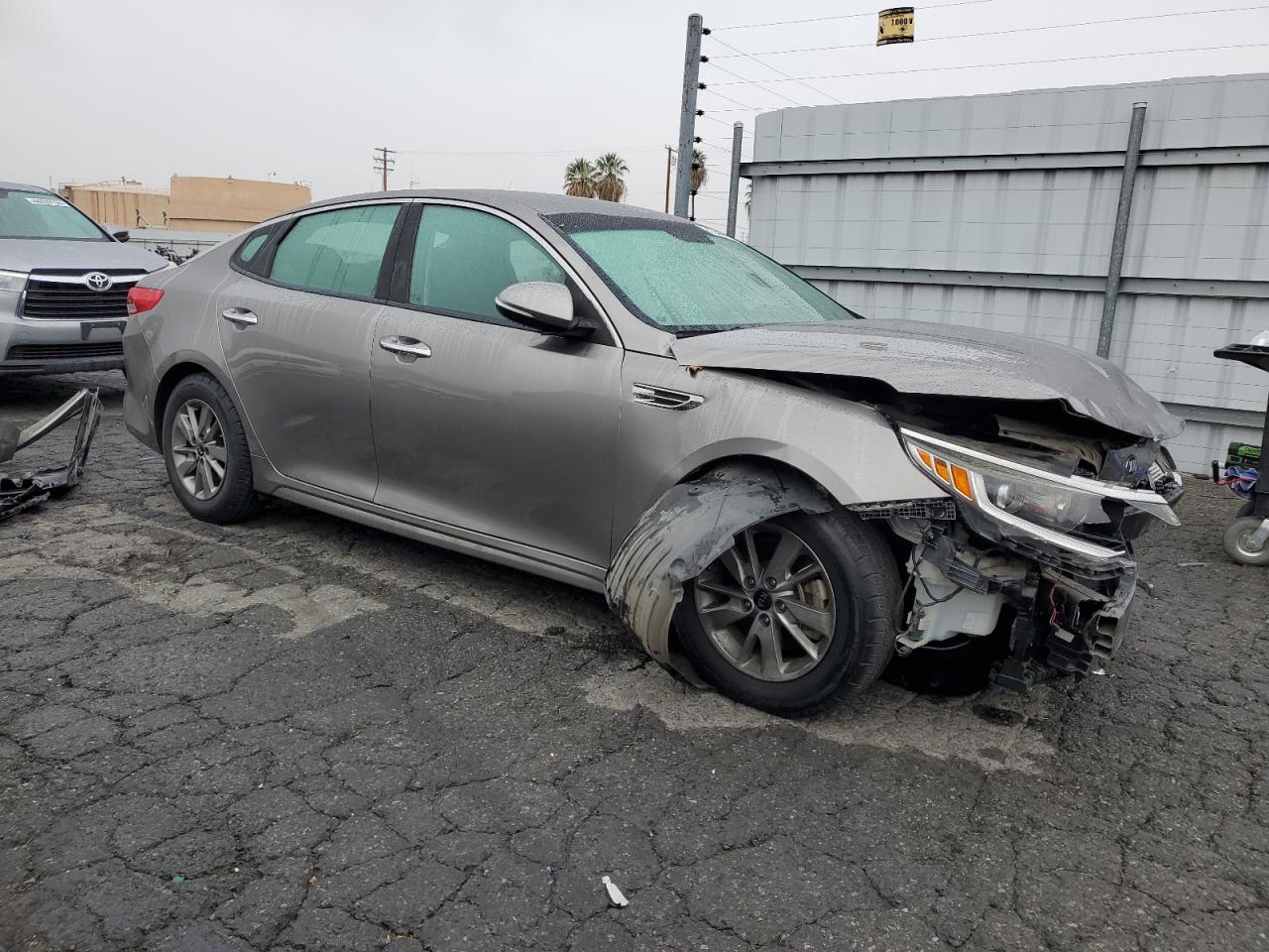2018 Kia Optima - Image 4