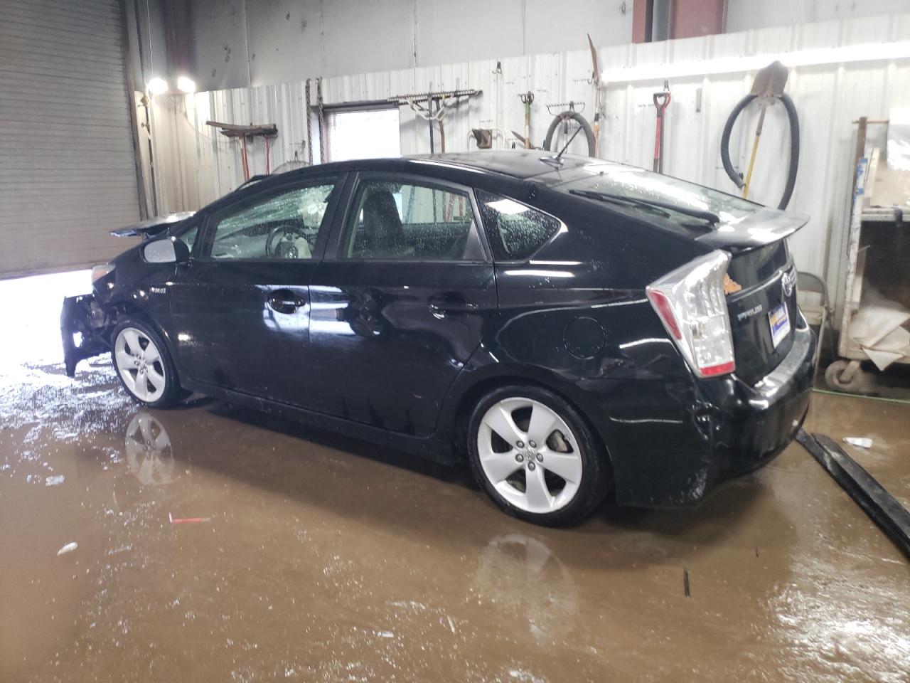 2011 Toyota Prius - Image 2