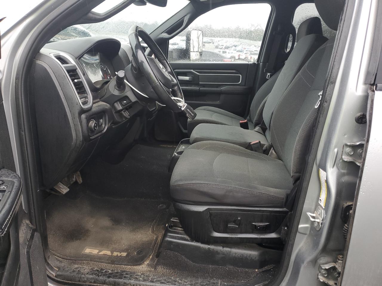 2022 RAM 2500 - Image 7