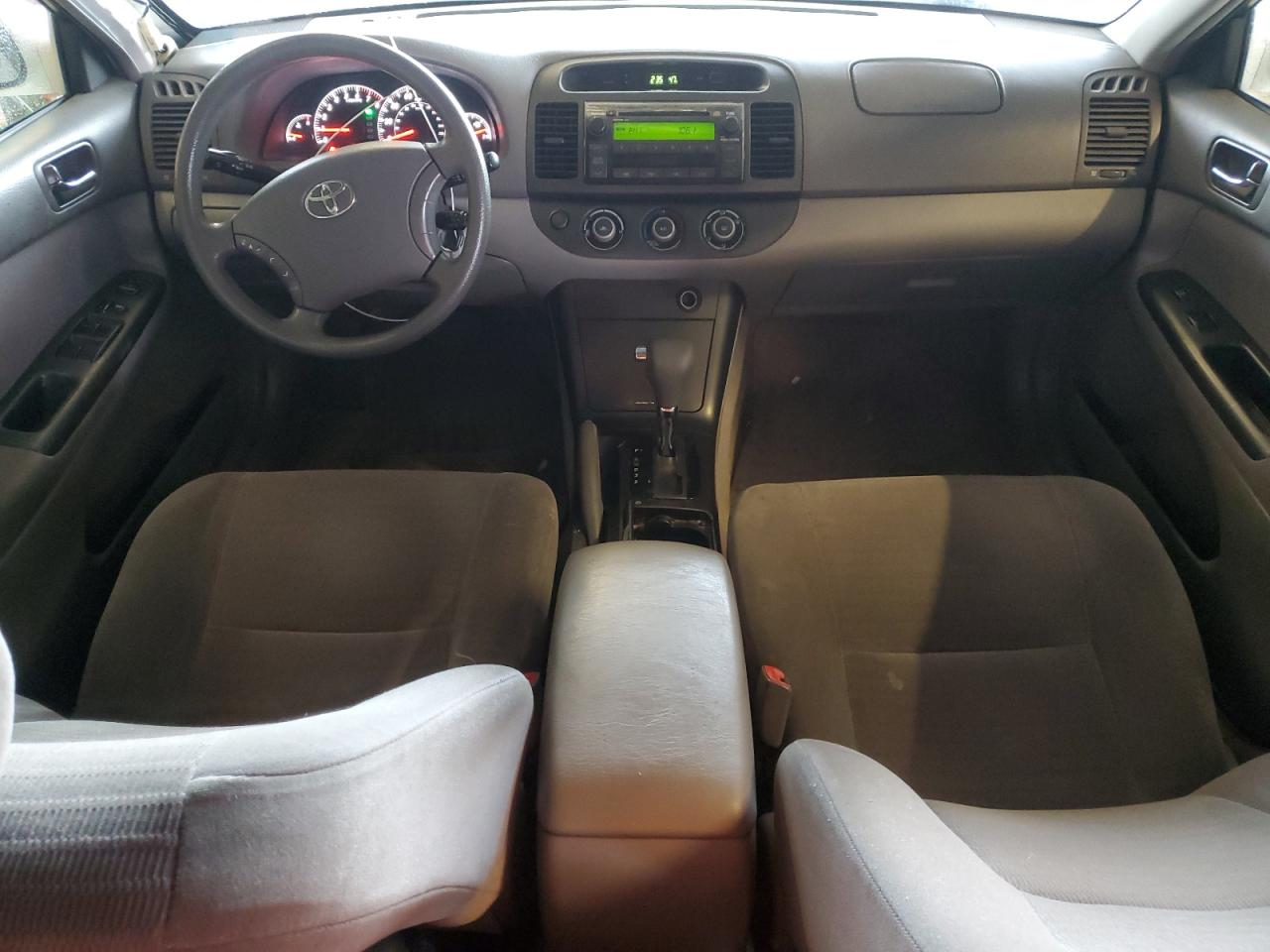 2006 Toyota Camry - Image 8