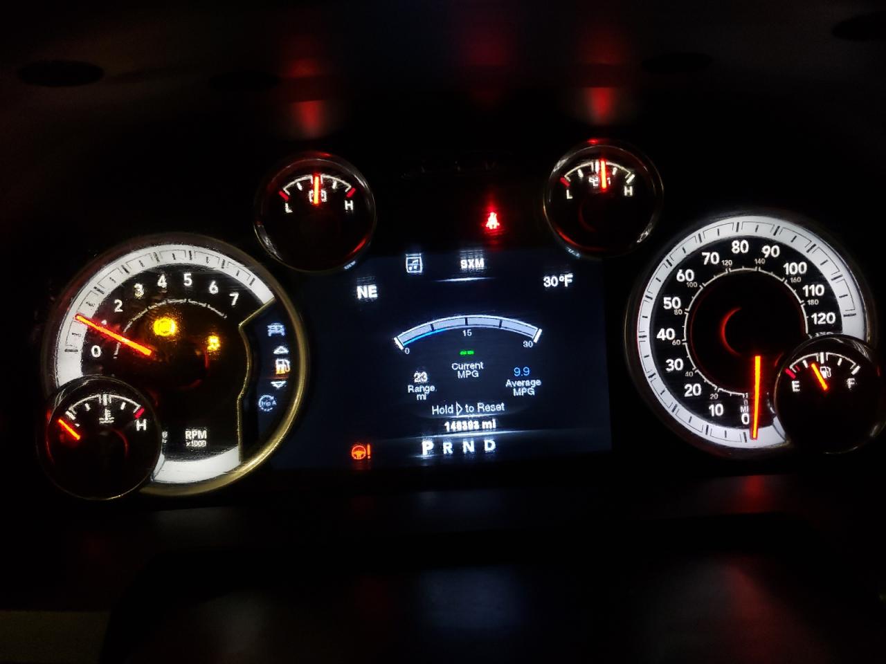 2014 RAM 1500 - Image 9