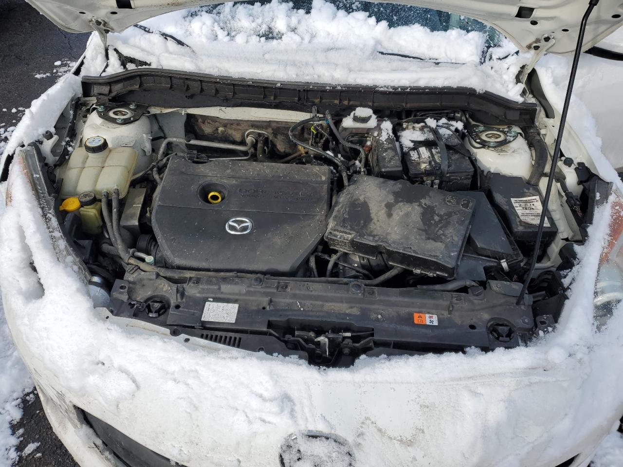 2012 Mazda 3 - Image 12