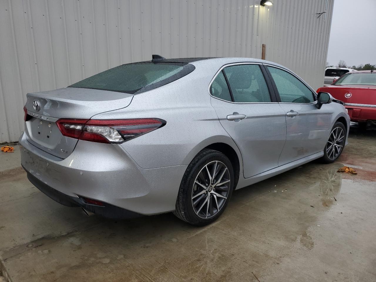 2022 Toyota Camry - Image 3