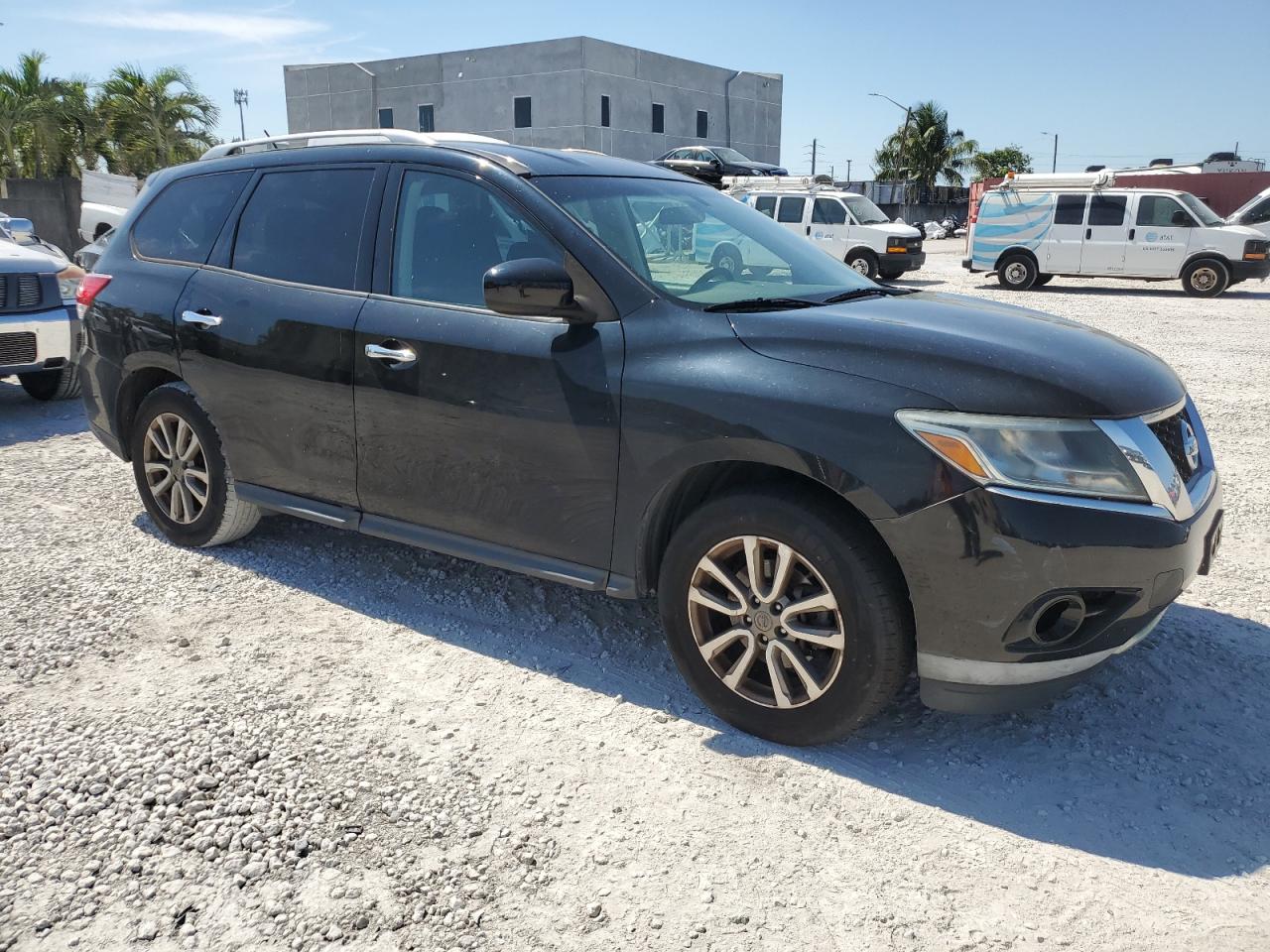 2014 Nissan Pathfinder - Image 4