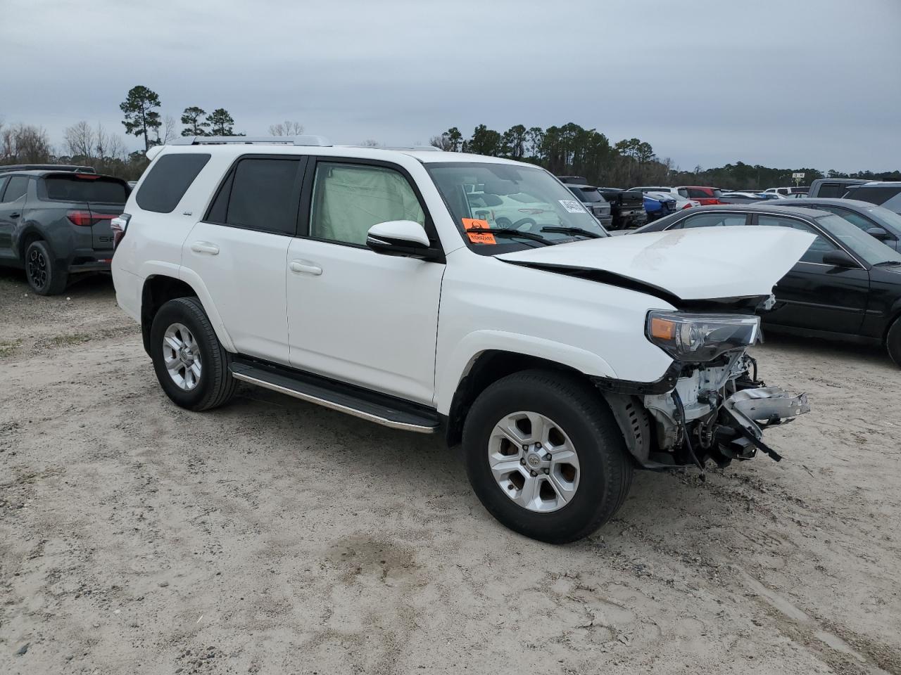 2015 Toyota 4Runner - Image 4