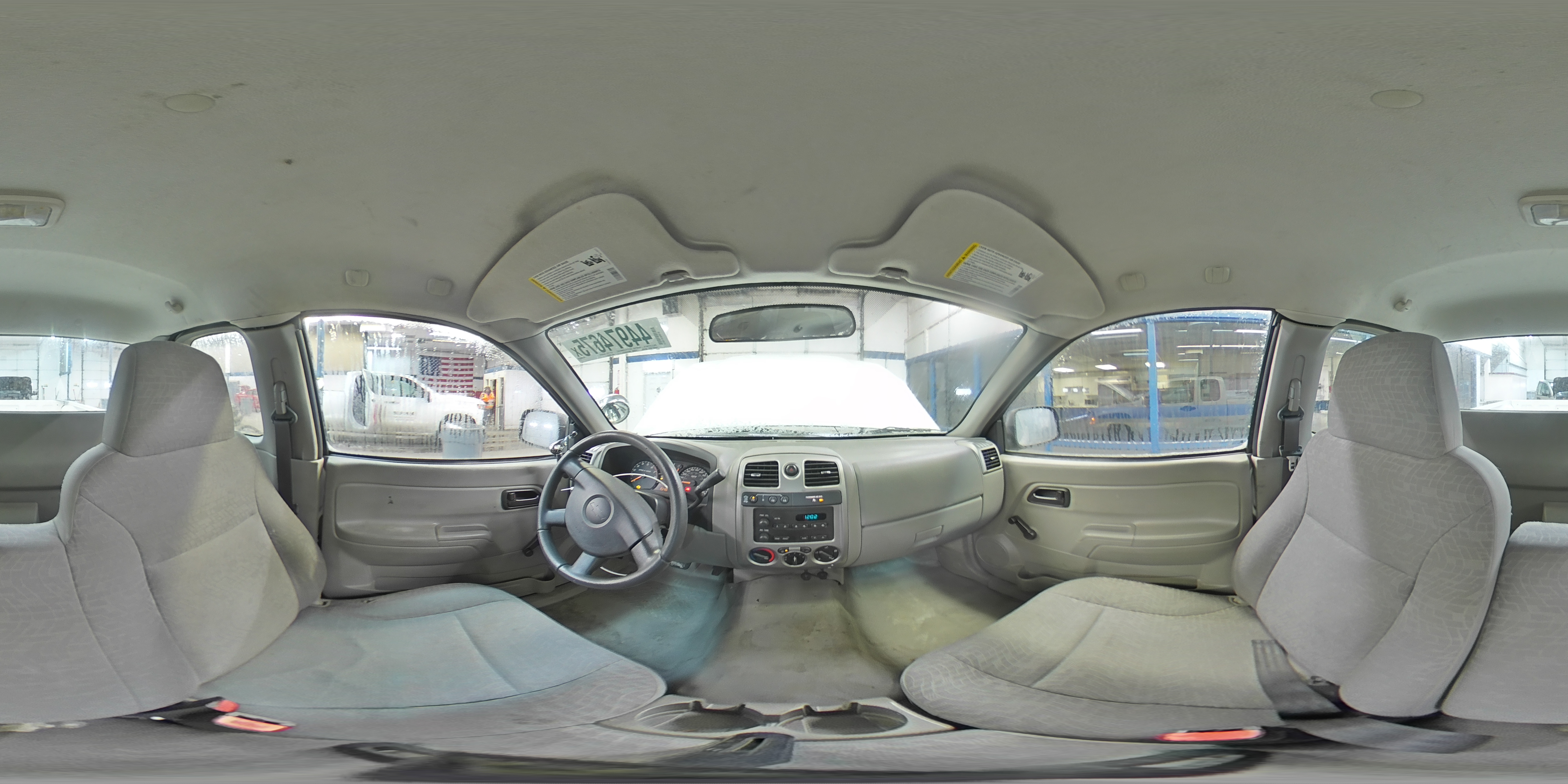 2007 Chevrolet Colorado - Image 13