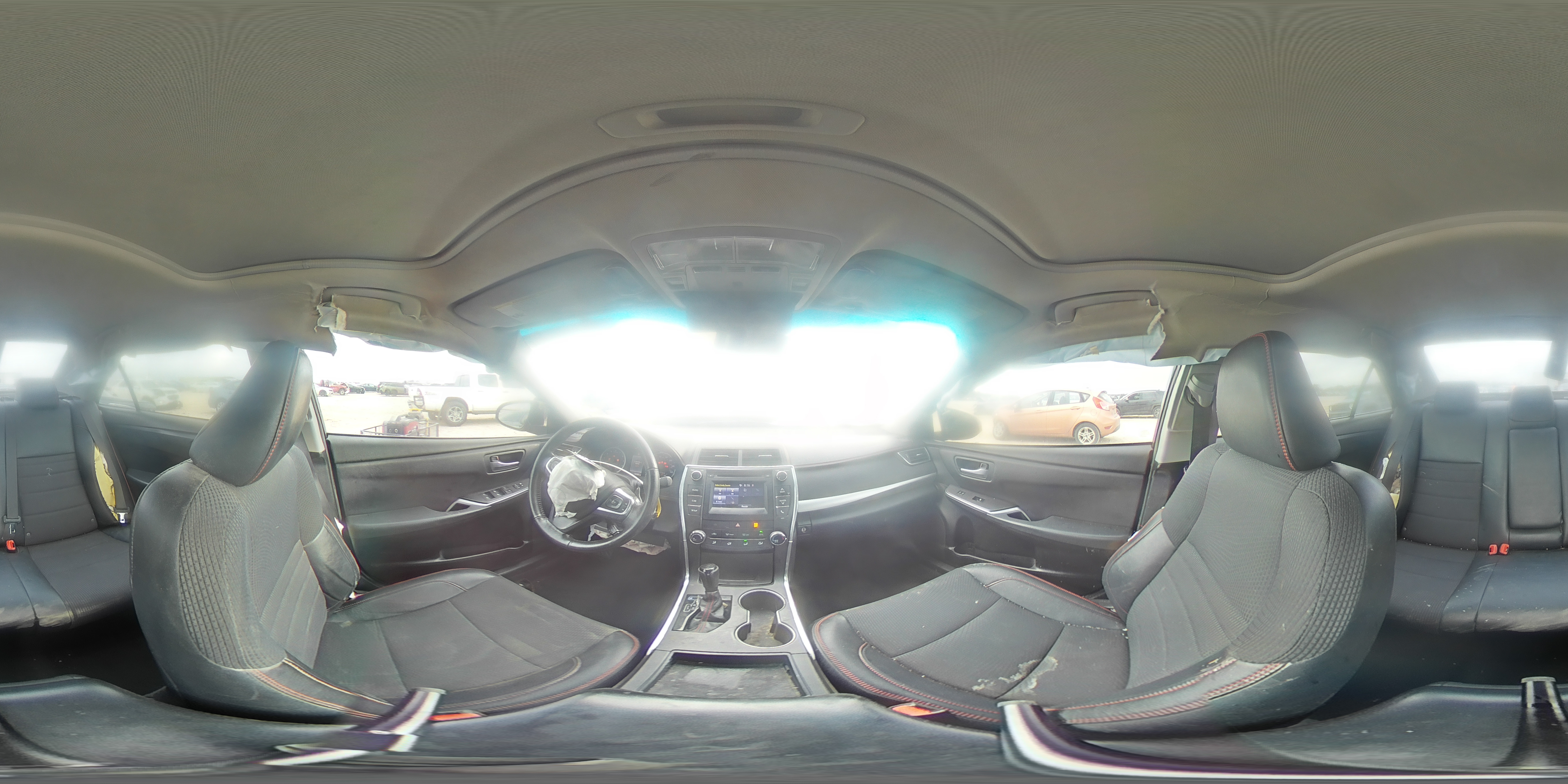 2017 Toyota Camry - Image 12