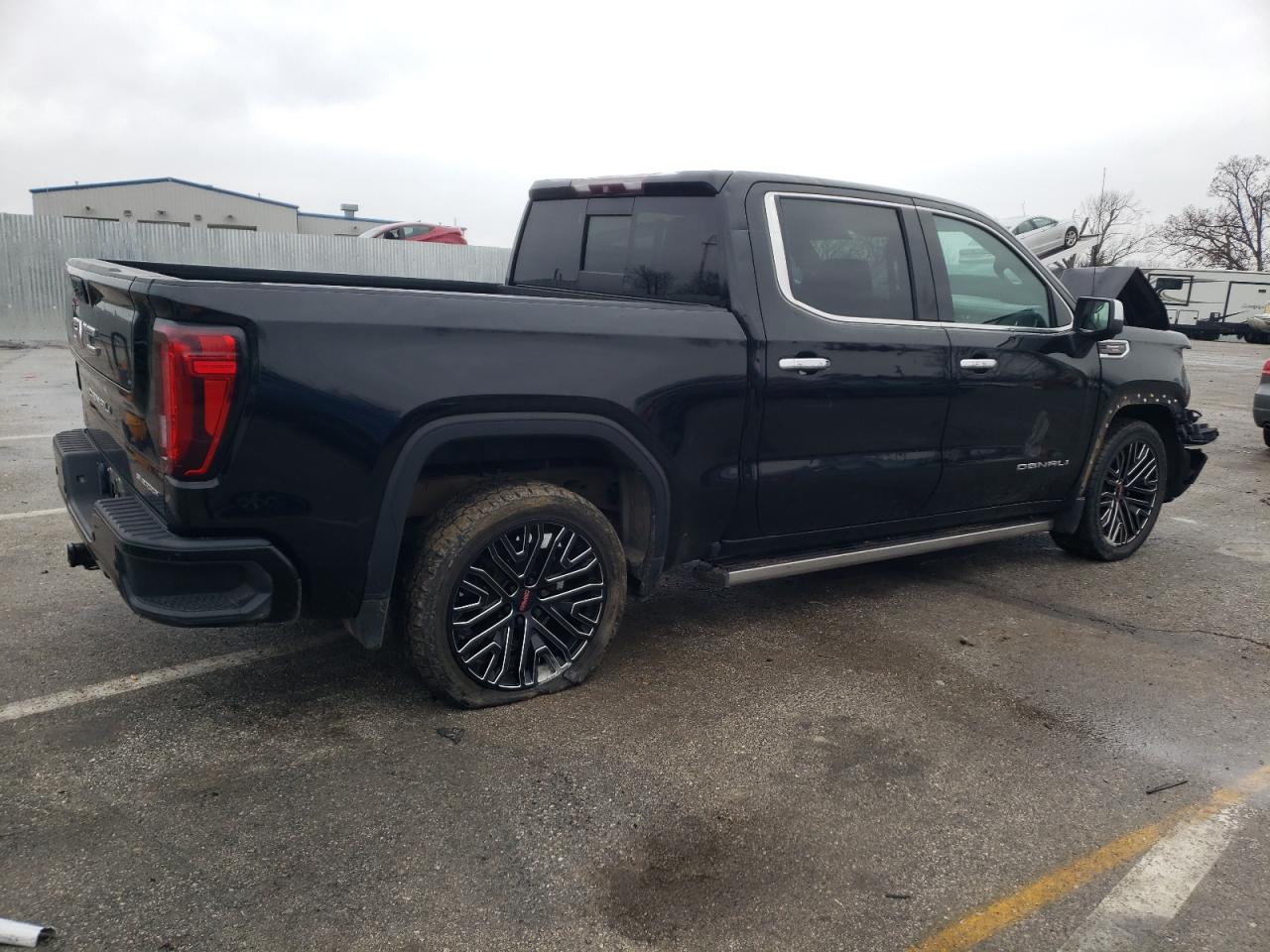 2019 GMC Sierra - Image 3