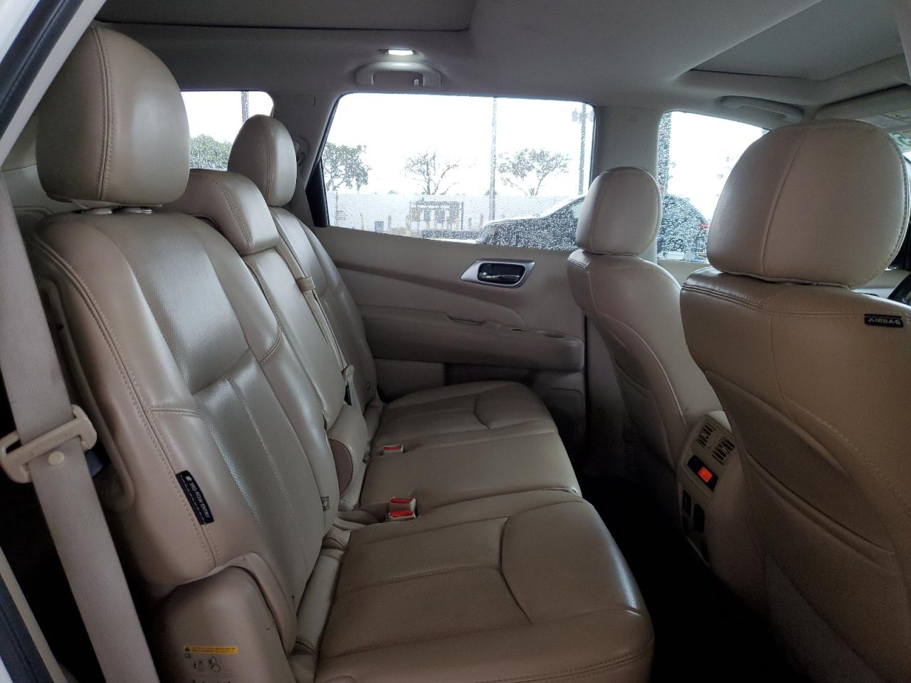 2018 Nissan Pathfinder S VIN: 5N1DR2MN1JC631828 Lot: 46715095