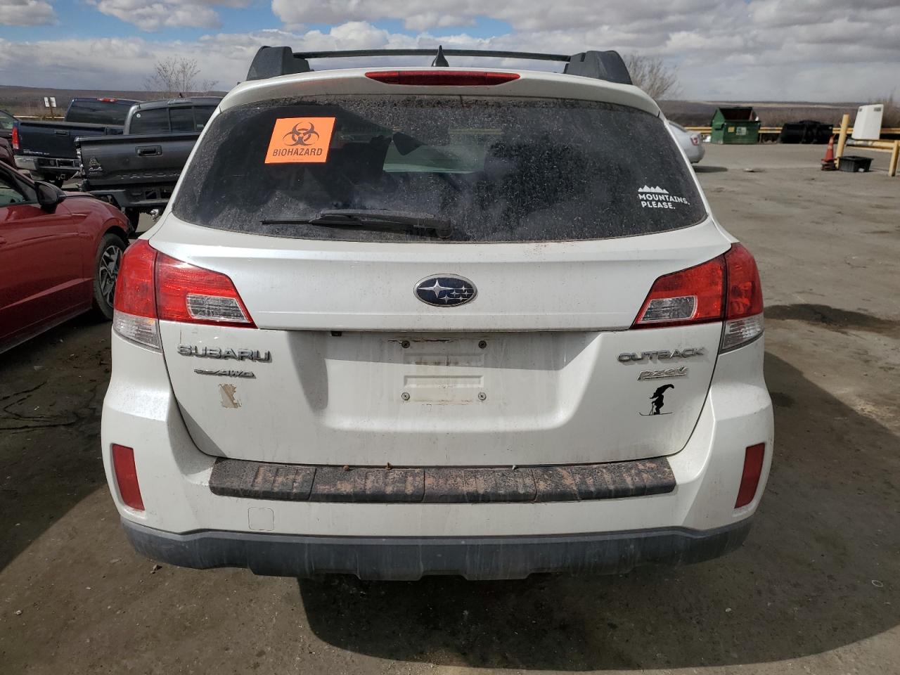 2014 Subaru Outback - Image 6
