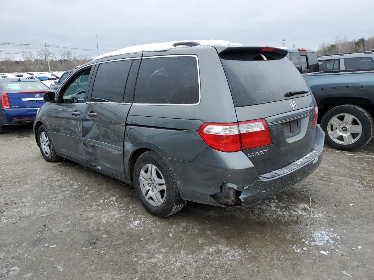 2007 Honda Odyssey - Image 2