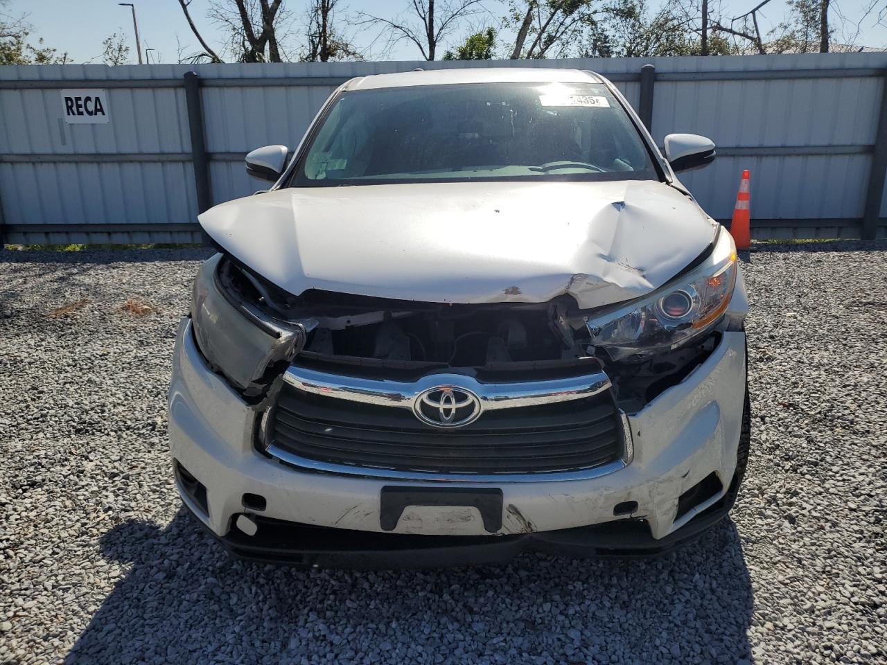 2014 Toyota Highlander - Image 5