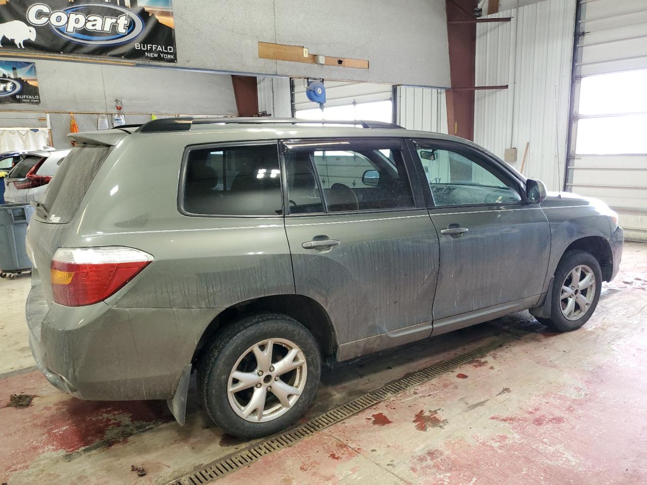 2010 Toyota Highlander - Image 3