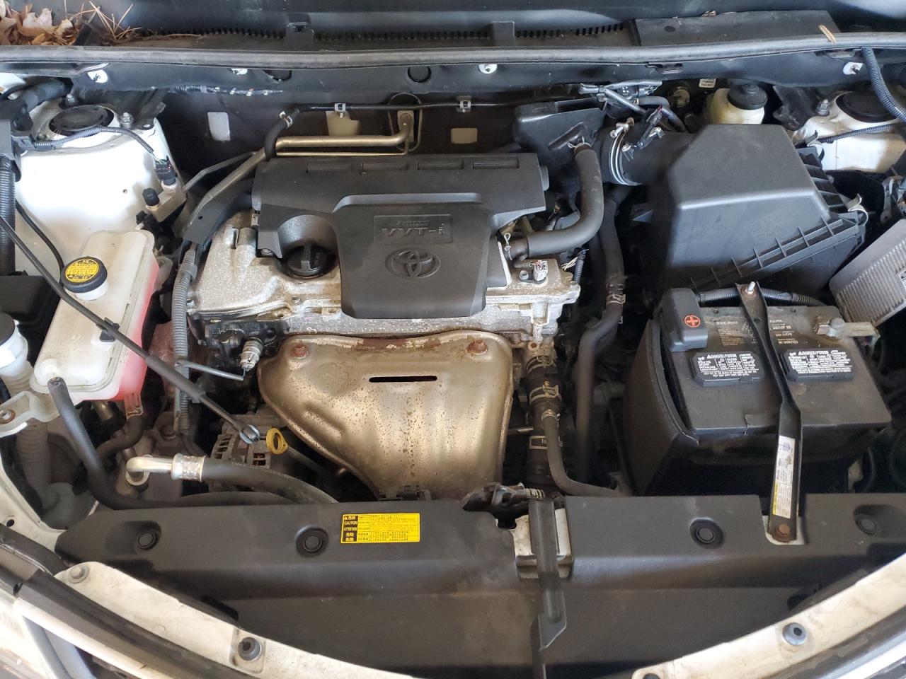 2015 Toyota RAV 4 - Image 12