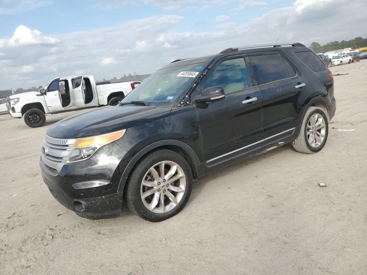 2014 Ford Explorer - Image 1