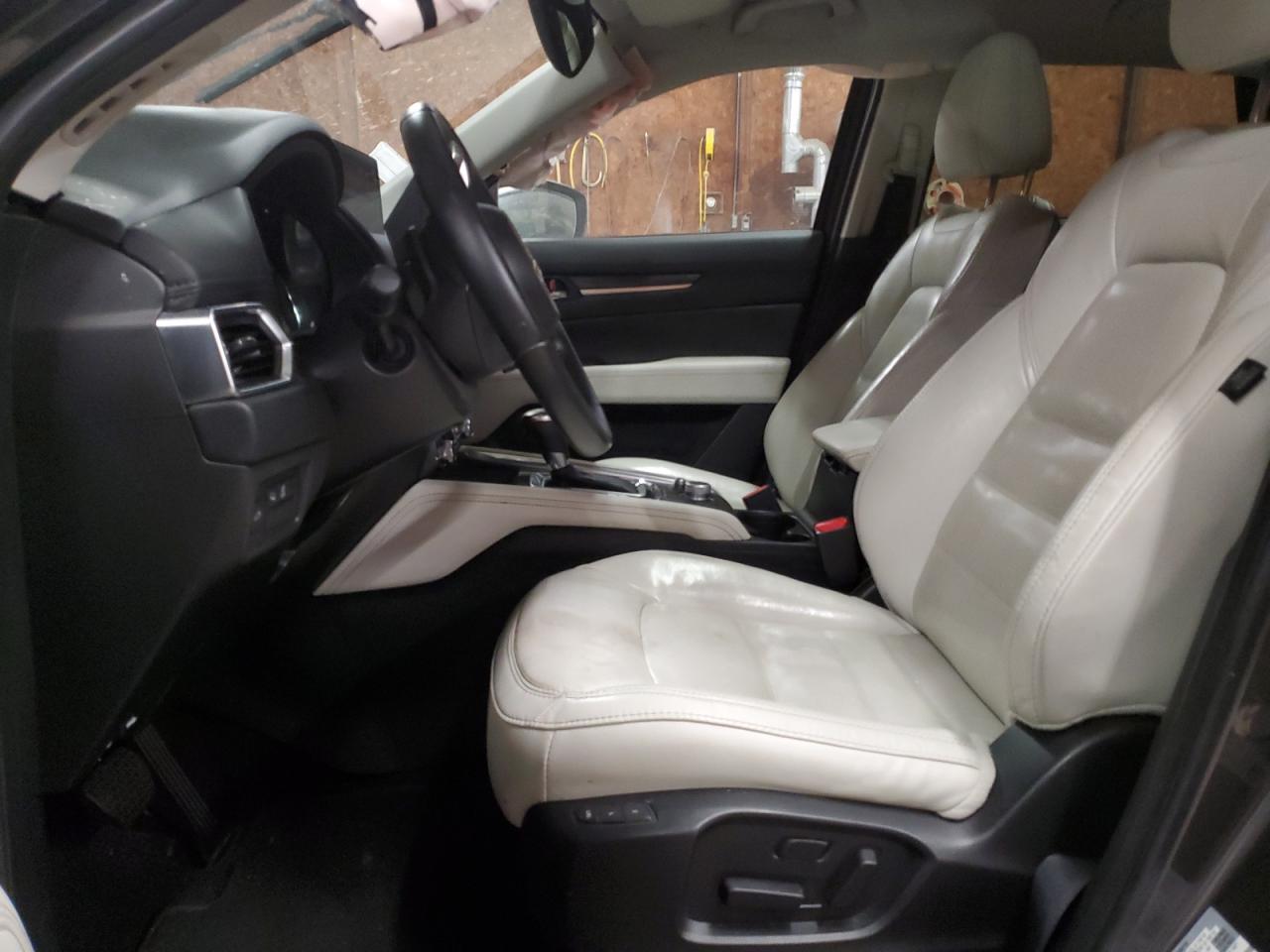 2021 Mazda CX-5 - Image 7