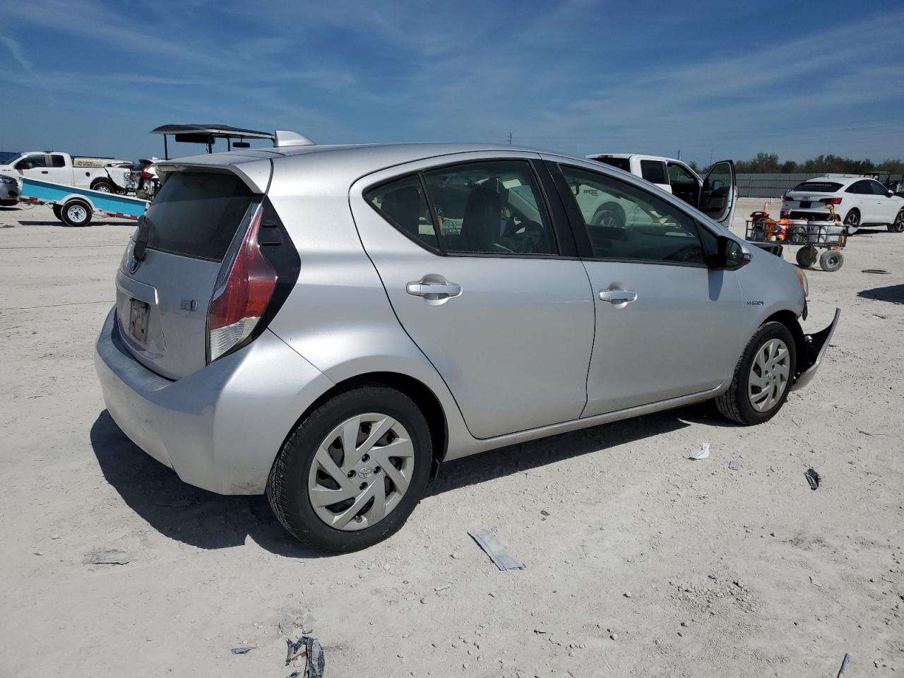 2015 Toyota Prius - Image 3