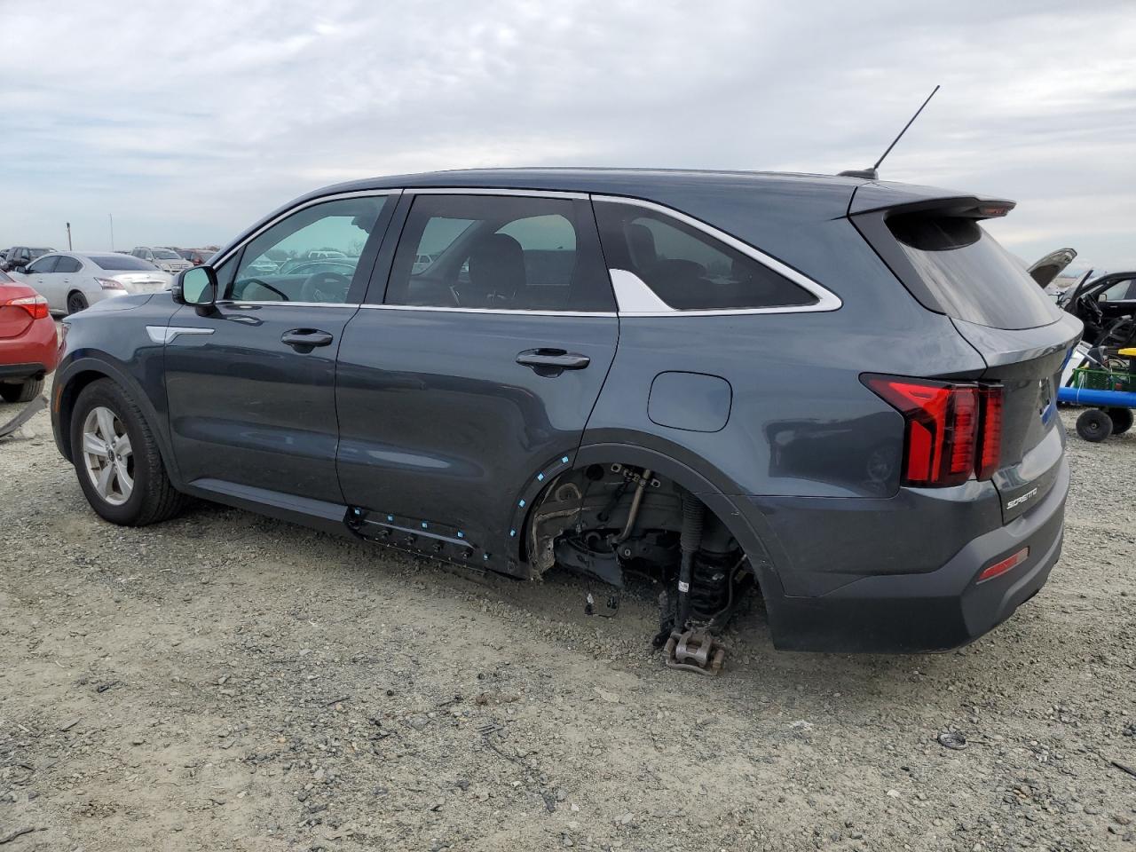 2023 Kia Sorento - Image 2