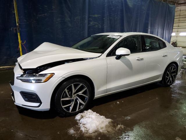  VOLVO S60 2020 Білий