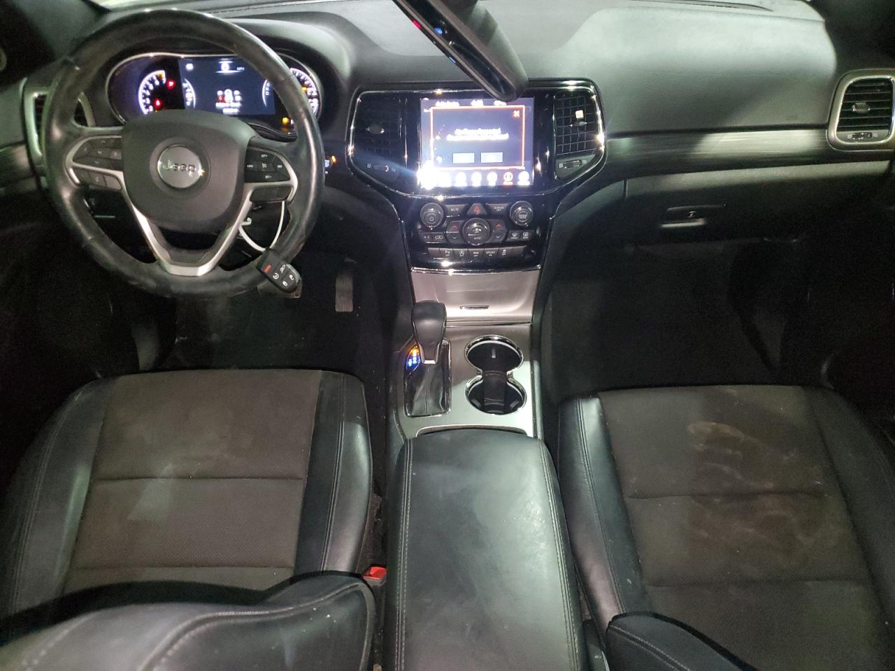 2020 Jeep Grand Cherokee - Image 8