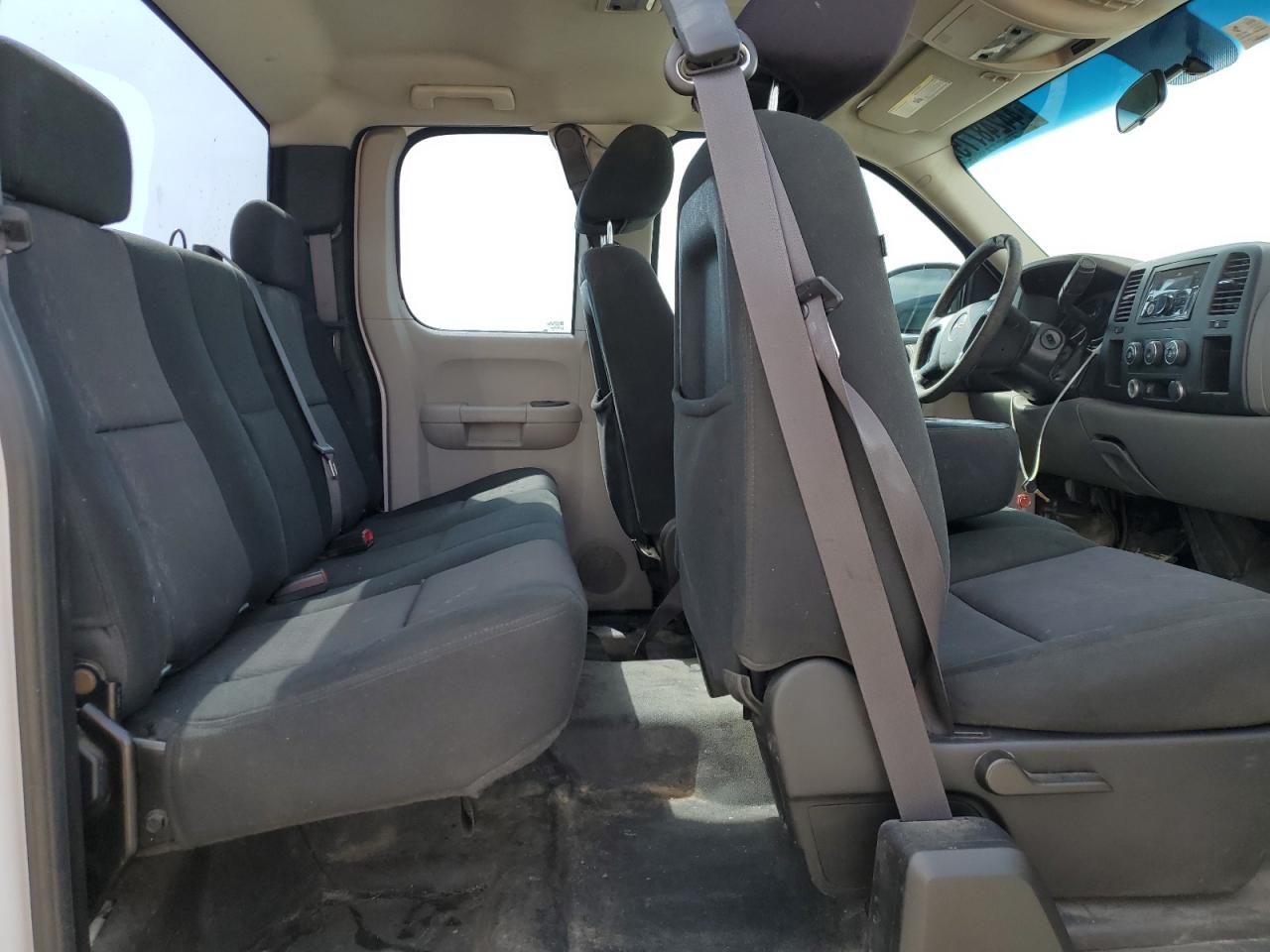 2012 GMC Sierra - Image 10
