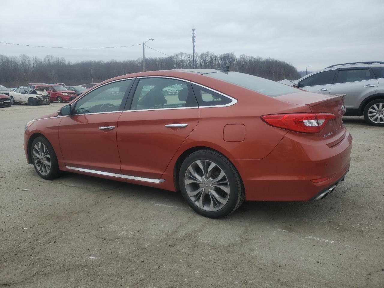 2015 Hyundai Sonata - Image 2