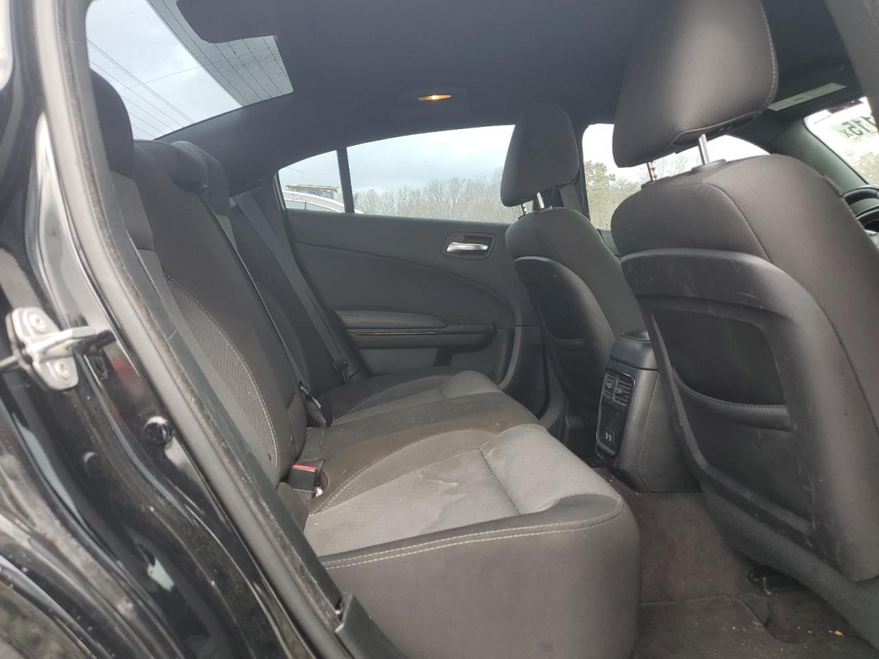 2018 Dodge Charger - Image 10